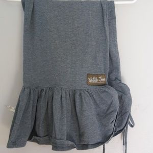 MATILDA JANE SIZE M CAPRI RUFFLE PANTS GRAY WOMEN